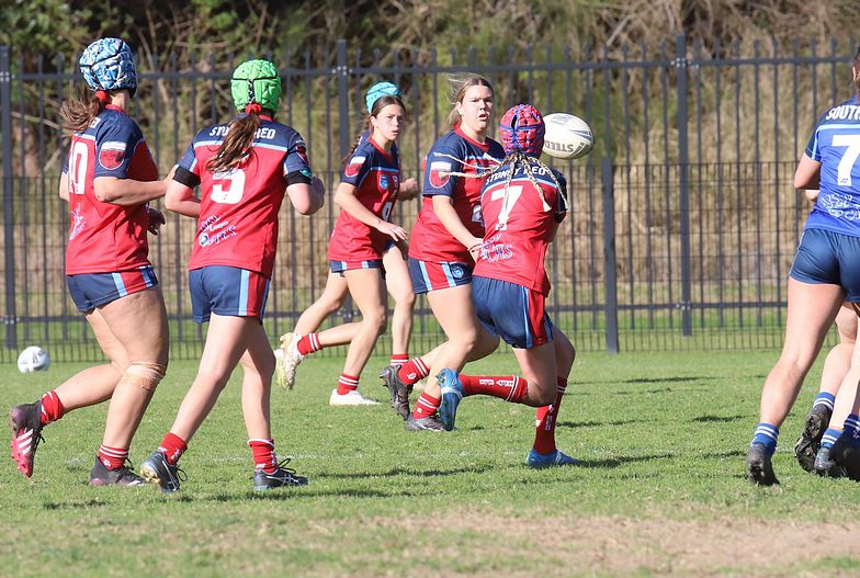 NSWCHS U16 Girls Day 1 Southern v Sydney RED