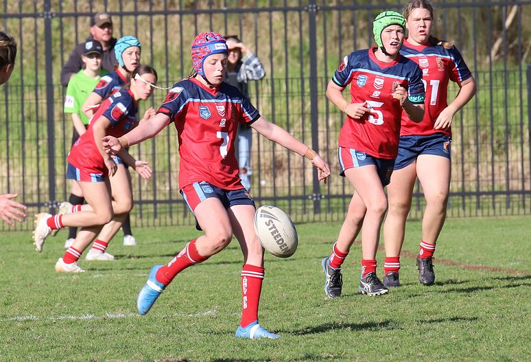 NSWCHS U16 Girls Day 1 Southern v Sydney RED