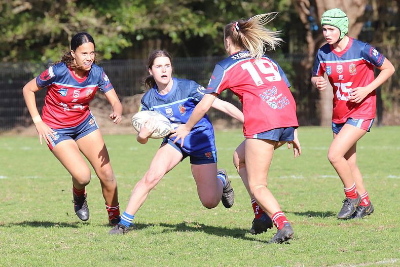 NSWCHS U16 Girls Day 1 Southern v Sydney RED