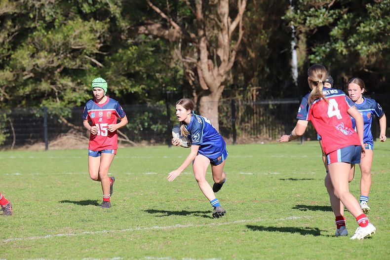NSWCHS U16 Girls Day 1 Southern v Sydney RED
