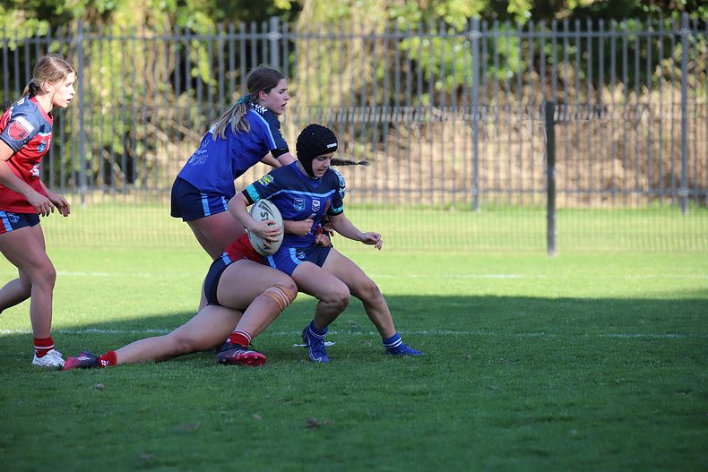 NSWCHS U16 Girls Day 1 Southern v Sydney RED