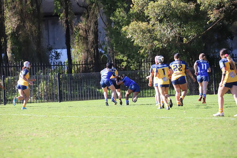 NSWCHS U16 Girls Day 1 Sydney Gold v Southern