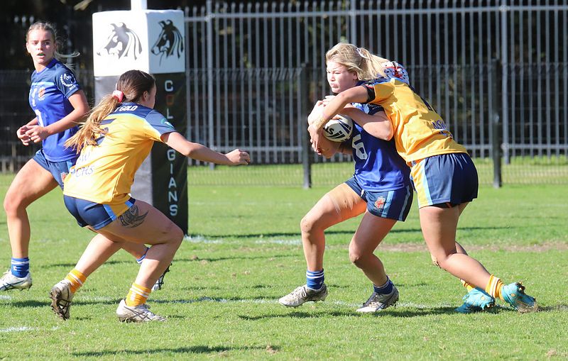 NSWCHS U16 Girls Day 1 Sydney Gold v Southern