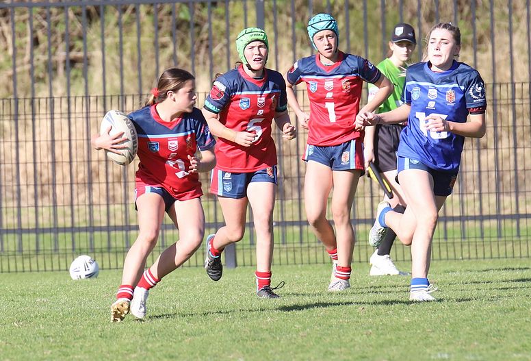 NSWCHS U16 Girls Day 1 Southern v Sydney RED