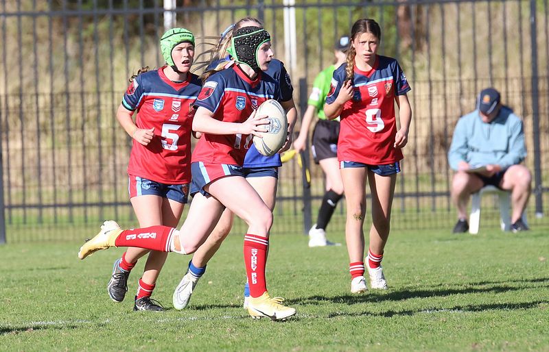 NSWCHS U16 Girls Day 1 Southern v Sydney RED