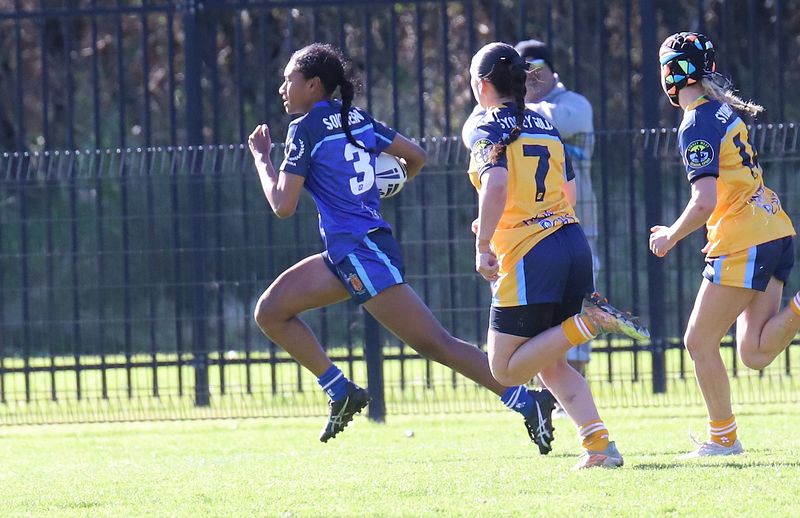 NSWCHS U16 Girls Day 1 Sydney Gold v Southern