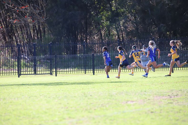 NSWCHS U16 Girls Day 1 Sydney Gold v Southern