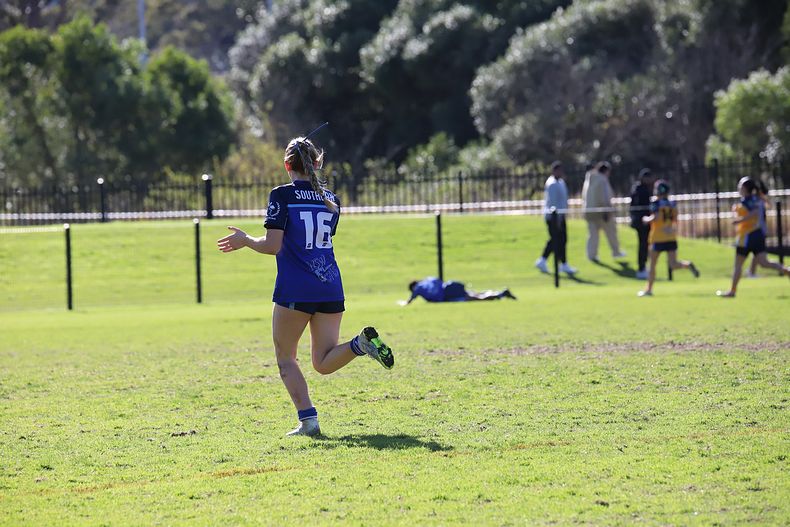 NSWCHS U16 Girls Day 1 Sydney Gold v Southern
