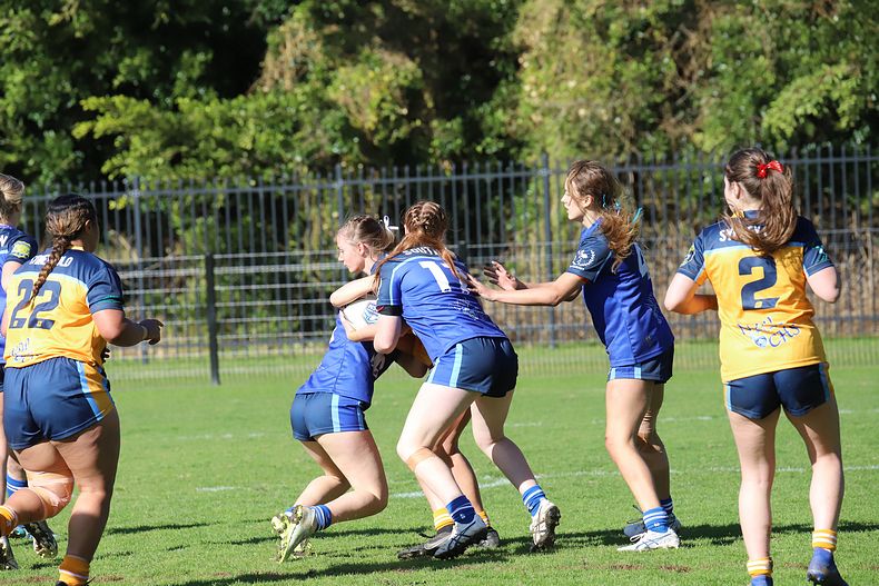 NSWCHS U16 Girls Day 1 Sydney Gold v Southern