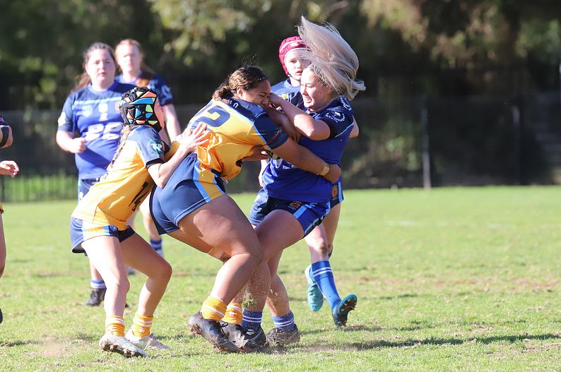 NSWCHS U16 Girls Day 1 Sydney Gold v Southern