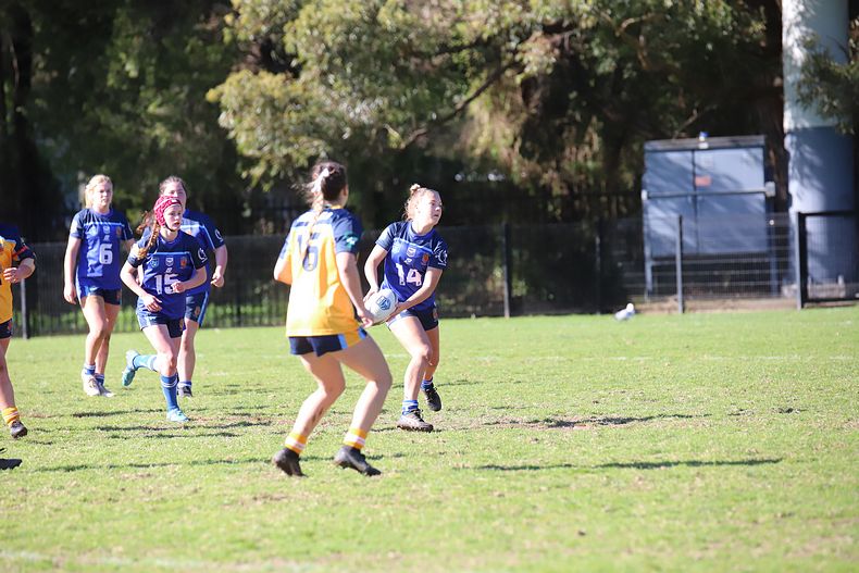 NSWCHS U16 Girls Day 1 Sydney Gold v Southern