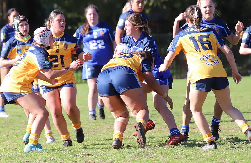 NSWCHS U16 Girls Day 1 Sydney Gold v Southern