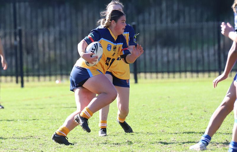 NSWCHS U16 Girls Day 1 Sydney Gold v Southern