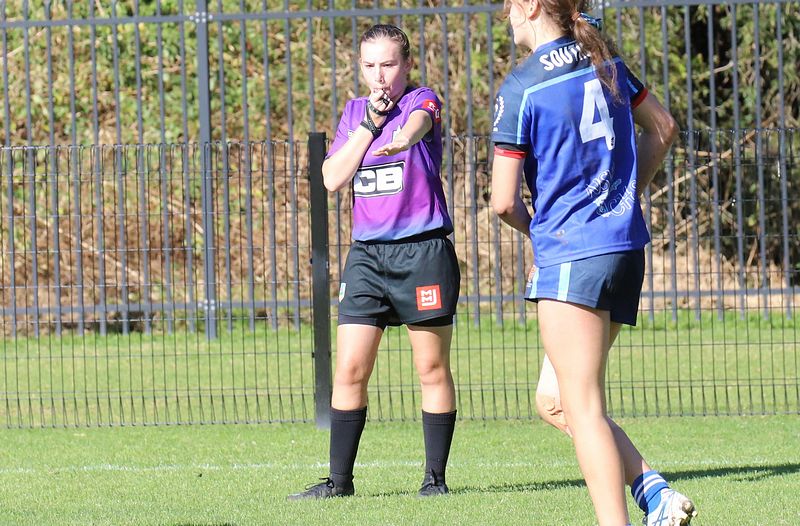 NSWCHS U16 Girls Day 1 Sydney Gold v Southern
