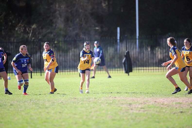 NSWCHS U16 Girls Day 1 Sydney Gold v Southern