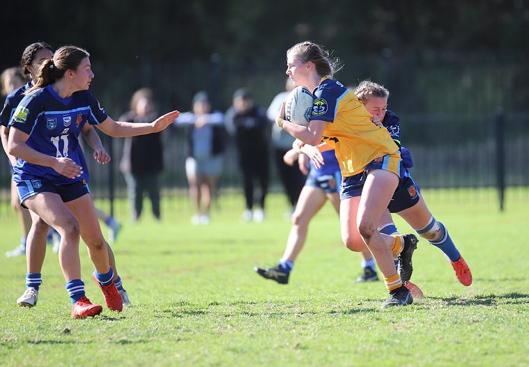 NSWCHS U16 Girls Day 1 Sydney Gold v Southern