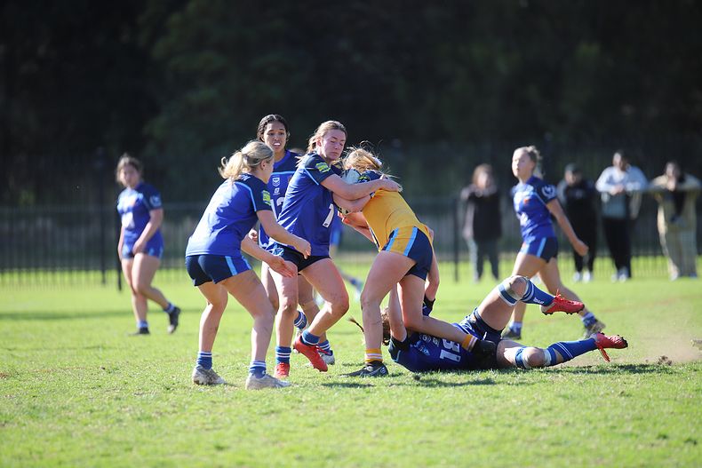 NSWCHS U16 Girls Day 1 Sydney Gold v Southern