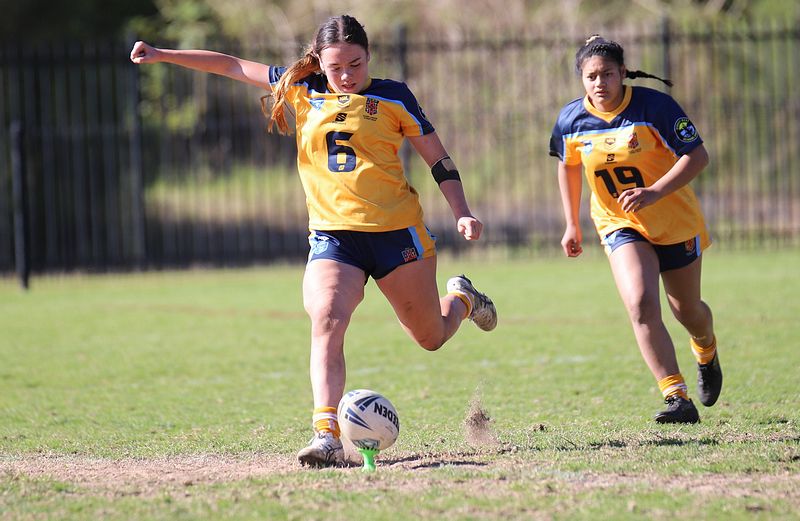 NSWCHS U16 Girls Day 1 Sydney Gold v Southern