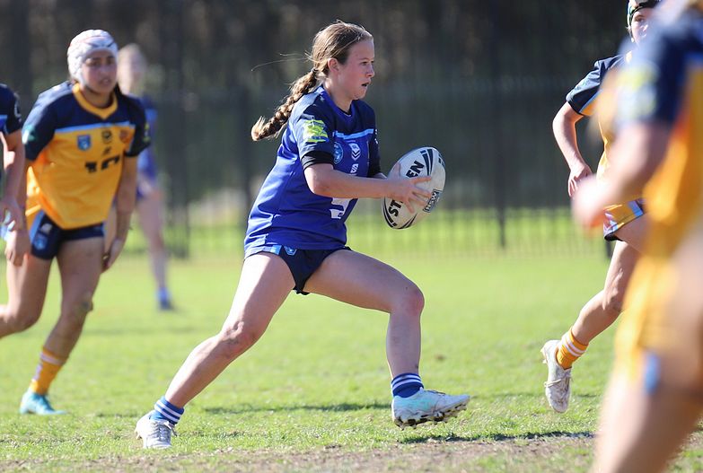 NSWCHS U16 Girls Day 1 Sydney Gold v Southern