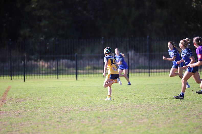 NSWCHS U16 Girls Day 1 Sydney Gold v Southern
