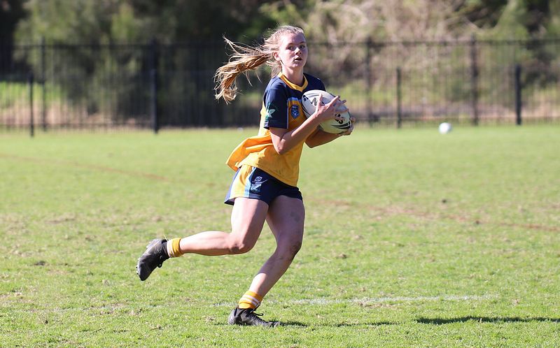 NSWCHS U16 Girls Day 1 Sydney Gold v Southern