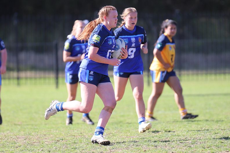 NSWCHS U16 Girls Day 1 Sydney Gold v Southern