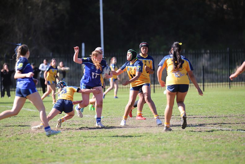 NSWCHS U16 Girls Day 1 Sydney Gold v Southern