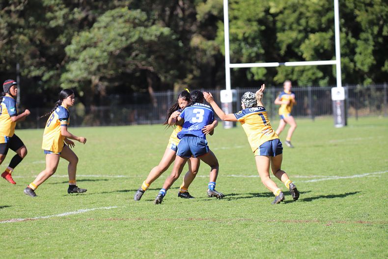 NSWCHS U16 Girls Day 1 Sydney Gold v Southern