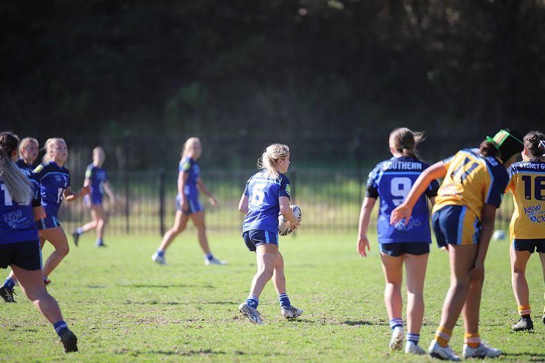 NSWCHS U16 Girls Day 1 Sydney Gold v Southern
