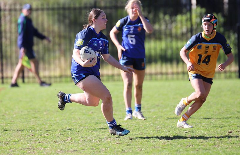 NSWCHS U16 Girls Day 1 Sydney Gold v Southern