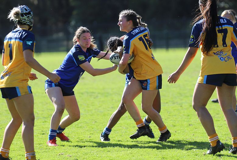 NSWCHS U16 Girls Day 1 Sydney Gold v Southern