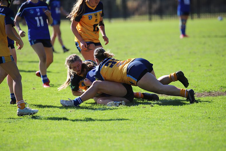 NSWCHS U16 Girls Day 1 Sydney Gold v Southern