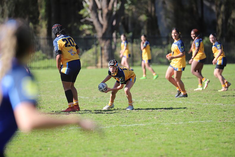 NSWCHS U16 Girls Day 1 Sydney Gold v Southern