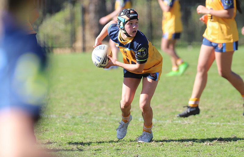 NSWCHS U16 Girls Day 1 Sydney Gold v Southern