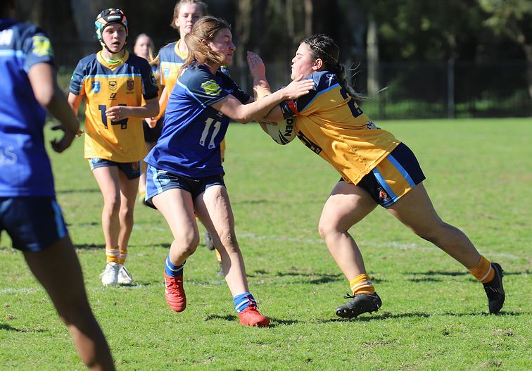 NSWCHS U16 Girls Day 1 Sydney Gold v Southern