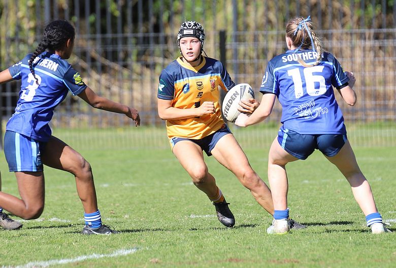 NSWCHS U16 Girls Day 1 Sydney Gold v Southern