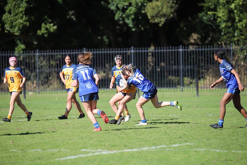 NSWCHS U16 Girls Day 1 Sydney Gold v Southern