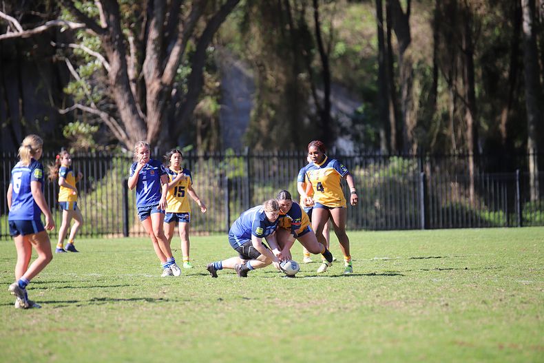 NSWCHS U16 Girls Day 1 Sydney Gold v Southern