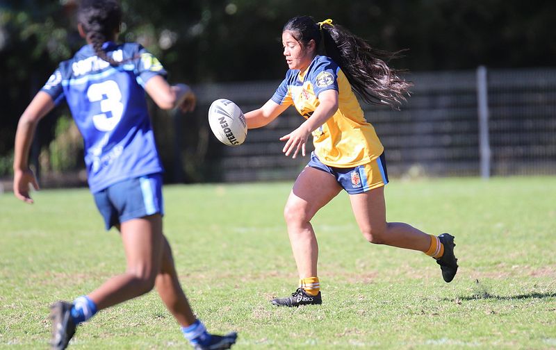 NSWCHS U16 Girls Day 1 Sydney Gold v Southern