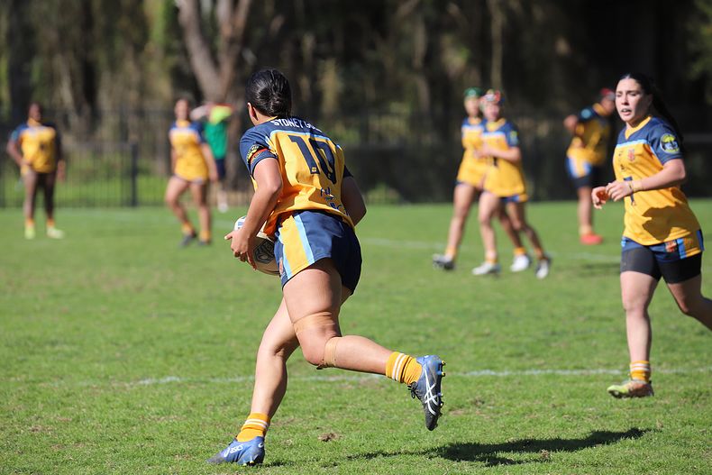 NSWCHS U16 Girls Day 1 Sydney GOLD v Northern