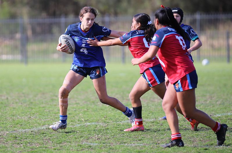 NSWCHS U16 Girls Day 1 Southern v Sydney RED