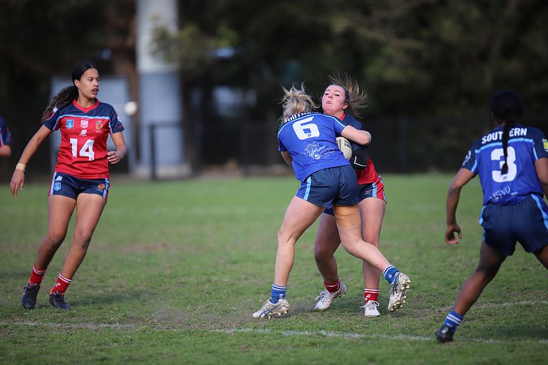 NSWCHS U16 Girls Day 1 Southern v Sydney RED