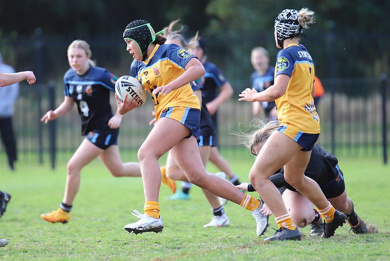NSWCHS u16 Girls Day 2 Sydney Gold v Western