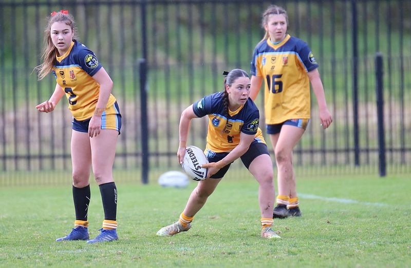 NSWCHS u16 Girls Day 2 Sydney Gold v Western