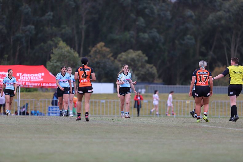 2022 Lisa Fiaola Gala Day SHARKS v WESTSTIGERS