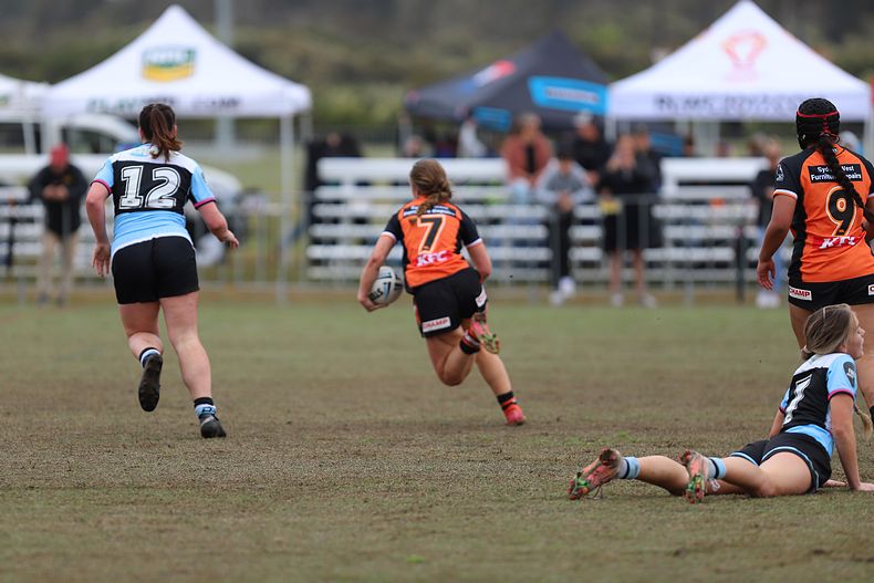 2022 Lisa Fiaola Gala Day SHARKS v WESTSTIGERS