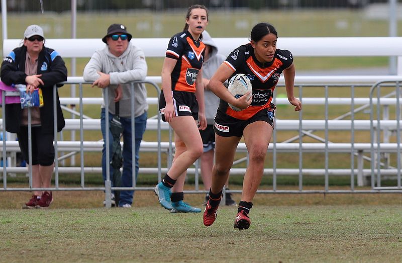 2022 Lisa Fiaola Gala Day SHARKS v WESTSTIGERS