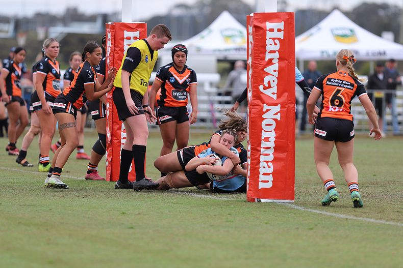 2022 Lisa Fiaola Gala Day SHARKS v WESTSTIGERS