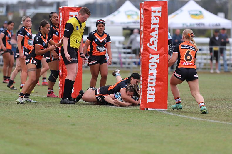 2022 Lisa Fiaola Gala Day SHARKS v WESTSTIGERS