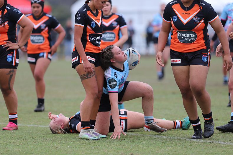 2022 Lisa Fiaola Gala Day SHARKS v WESTSTIGERS